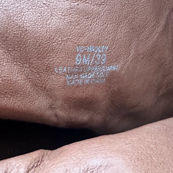 Vince Camuto Hadley boot - Picture 9 of 11